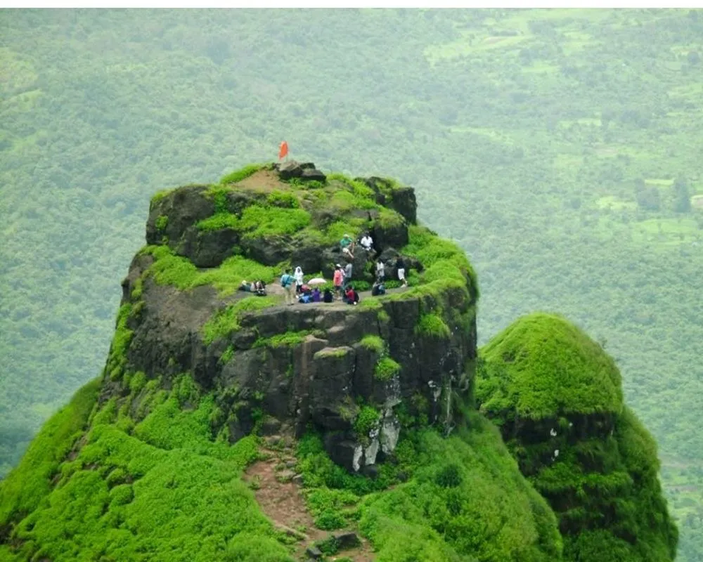 Bac Ha Trek & Homestay 6 Day Itinerary